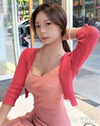 女孩：草莓 的征婚头像照片
