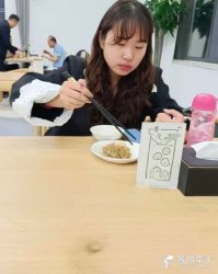 女孩：dnw330847 的征婚头像照片