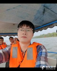 帅哥：慕名 的征婚头像照片