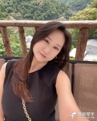 女孩：杨 的征婚头像照片