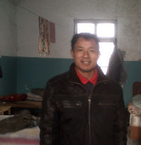 帅哥：孤独男人的征婚二维码，扫一扫，手机上能征婚