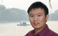 帅哥：cebook的征婚二维码，扫一扫，手机上能征婚