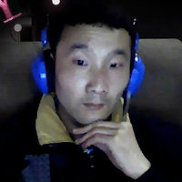 帅哥：浅蓝色忧伤的征婚二维码，扫一扫，手机上能征婚