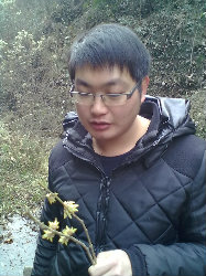 帅哥：烟雨江南的征婚二维码，扫一扫，手机上能征婚