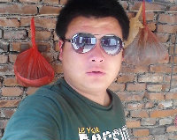帅哥：49932549的征婚二维码，扫一扫，手机上能征婚