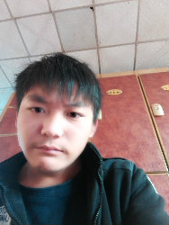 帅哥：qq19930310 的征婚头像照片